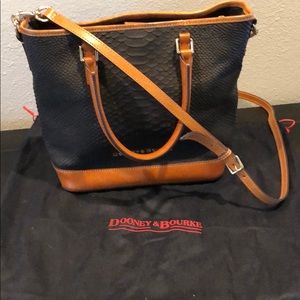Dooney and Bourke Cross Body
